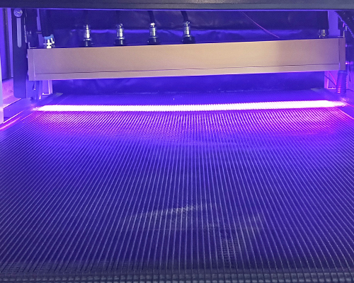 UV固化机的紫外线光照固化与印刷