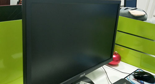 电脑显示器的UV油墨光油固化